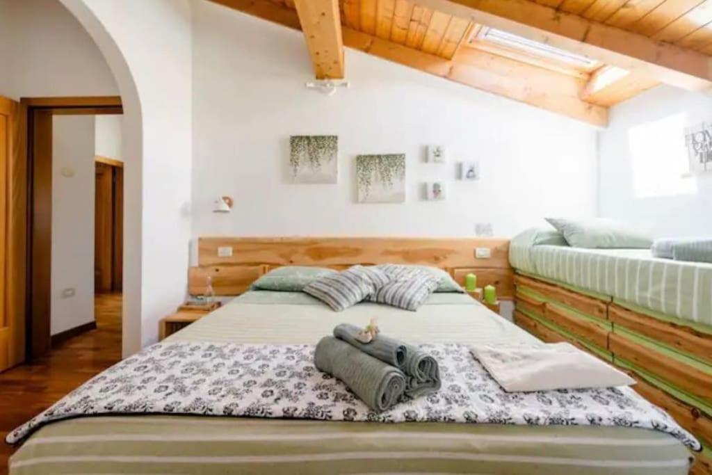 Ca Ulivi Bed & Breakfast Ala Exterior photo